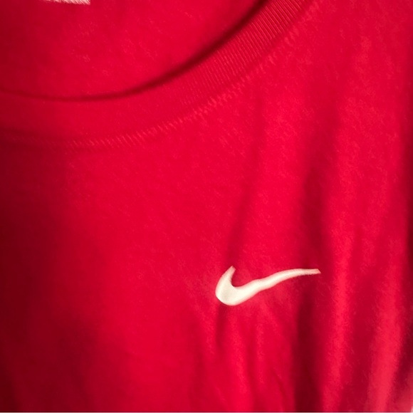 Nike Red Fitted Short Sleeve Tee - Picture 6 of 6